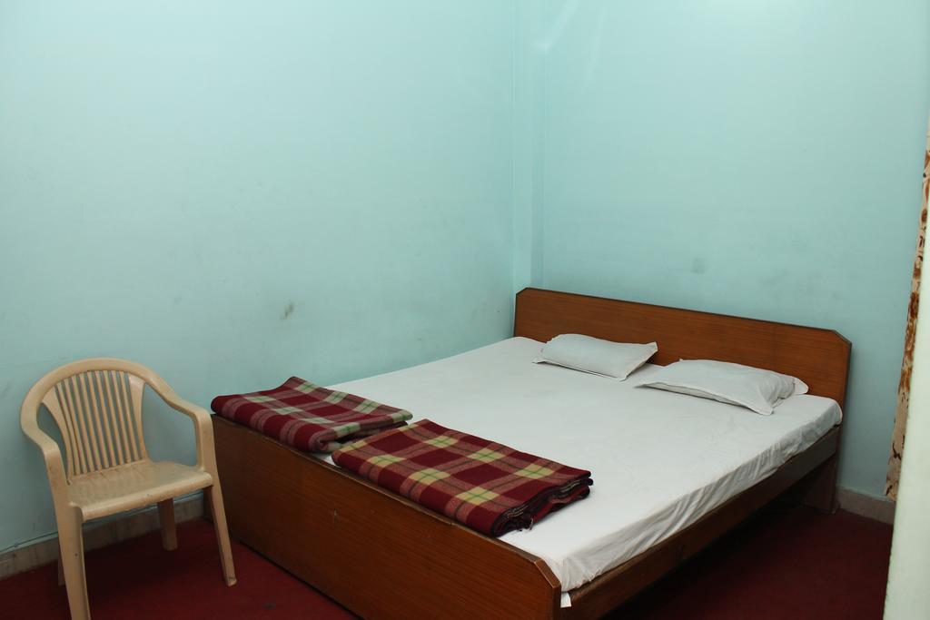 Krishnam Guest House Mathura Eksteriør billede