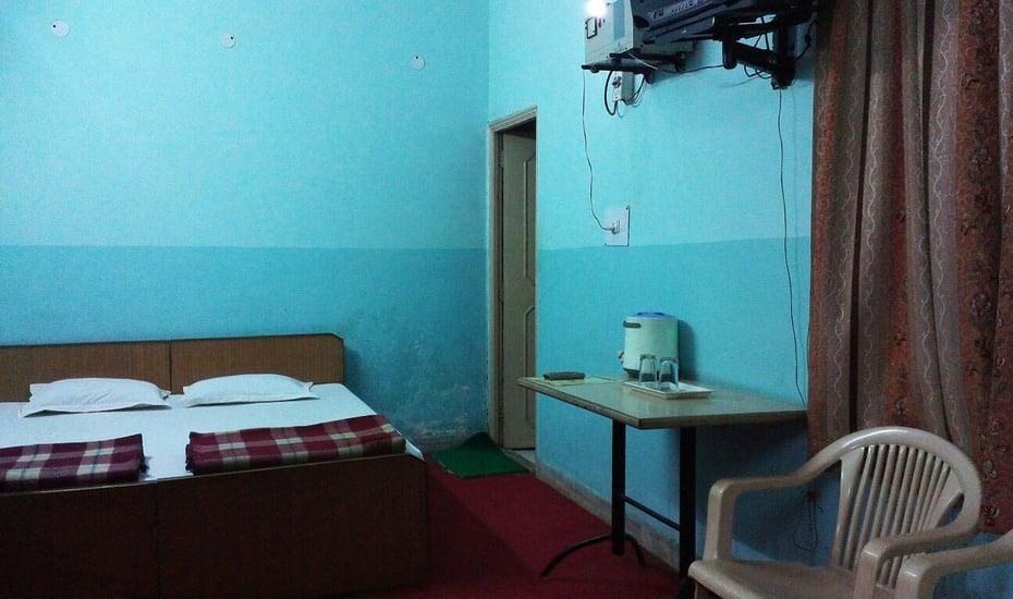 Krishnam Guest House Mathura Eksteriør billede